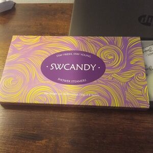 Source Unknown SWCANDY Shower Steamers - Purple and Yellow